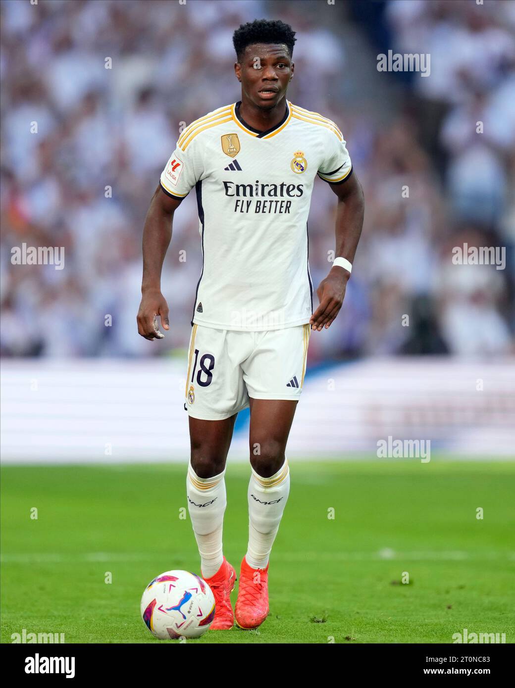 Aurelien Tchouameni du Real Madrid CF lors du match de la Liga entre le Real Madrid et le CA Osasuna a joué au stade Santiago Bernabeu le 7 octobre 2023 à Madrid, Espagne. (Photo Cesar Cebolla / PRESSINPHOTO) Banque D'Images
