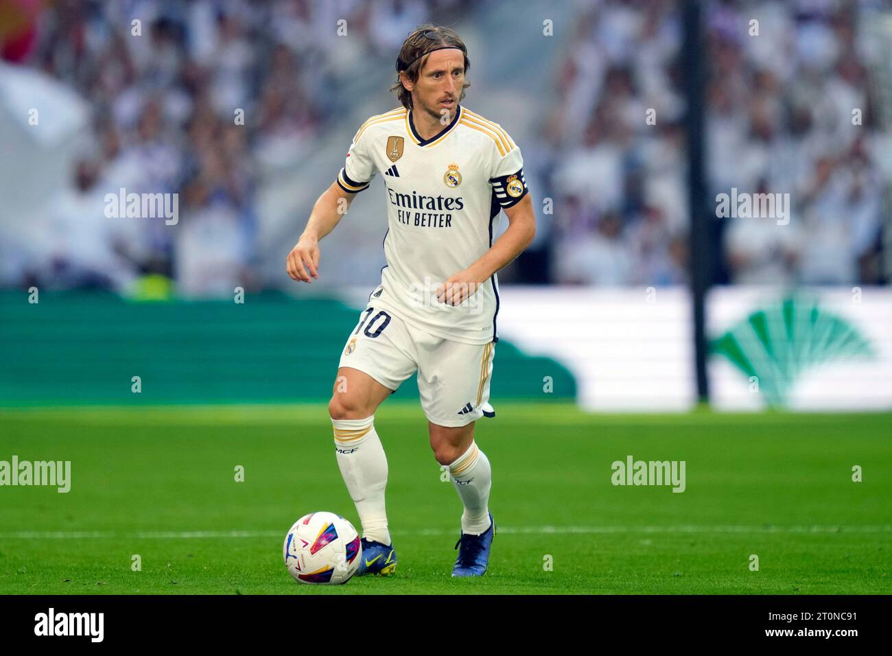 Madrid, Espagne. 07 octobre 2023. Luka Modric du Real Madrid CF lors du match de Liga entre le Real Madrid et le CA Osasuna a joué au stade Santiago Bernabeu le 7 octobre 2023 à Madrid, en Espagne. (Photo de Cesar Cebolla/PRESSINPHOTO) crédit : PRESSINPHOTO SPORTS AGENCY/Alamy Live News Banque D'Images