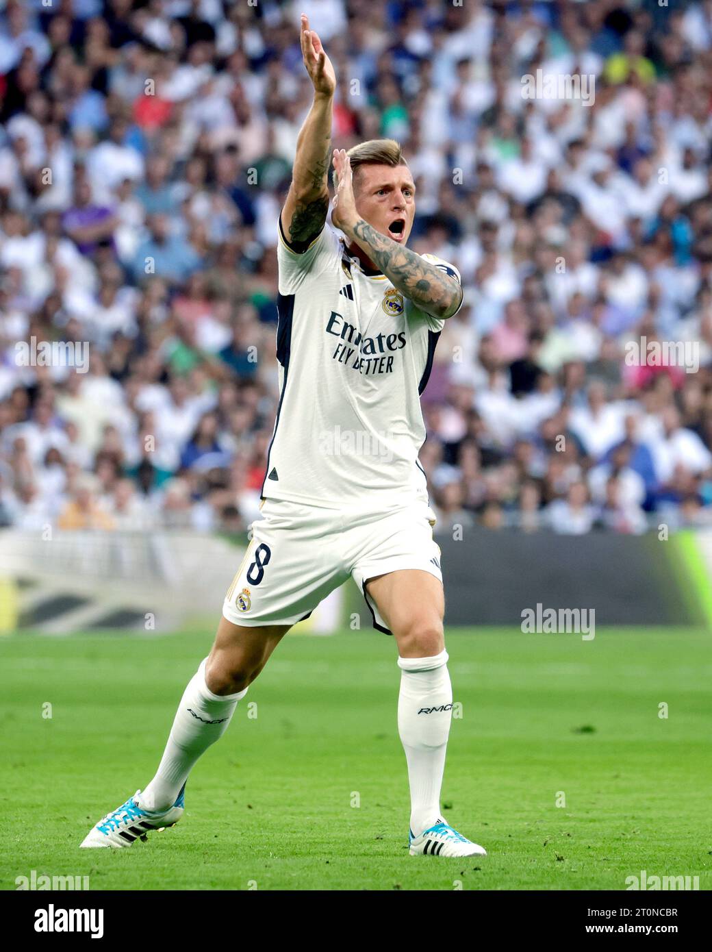 Toni Kroos du Real Madrid CF lors du match de Liga entre le Real Madrid et le CA Osasuna a joué au stade Santiago Bernabeu le 7 octobre 2023 à Madrid, Espagne. (Photo Cesar Cebolla / PRESSINPHOTO) Banque D'Images