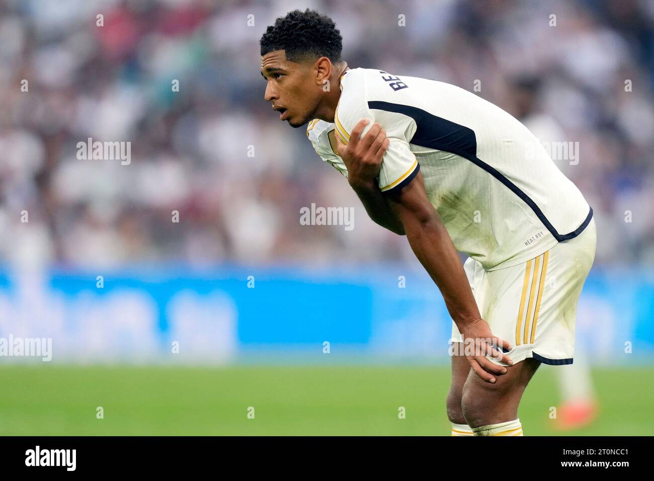 Jude Bellingham du Real Madrid CF lors du match de Liga entre le Real Madrid et le CA Osasuna a joué au stade Santiago Bernabeu le 7 octobre 2023 à Madrid, Espagne. (Photo Cesar Cebolla / PRESSINPHOTO) Banque D'Images