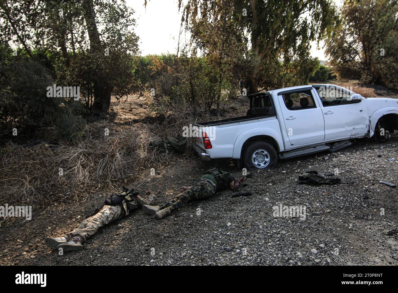 La mort des israéliens s'élève à 600 SDEROT, ISRAËL - OCTOBRE 08 : NOTE DE LA RÉDACTION : image dépeint la mort des cadavres sont vus après l'opération d'inondation Al-Aqsa lancée par les Brigades Izz ad-DIN al-Qassam, la branche armée du groupe de résistance palestinien Hamas, à Sderot, Israël le 08 octobre 2023. Photo de saeed qaq Copyright : xSAEEDxQAQx 513A1370 crédit : Imago/Alamy Live News Banque D'Images