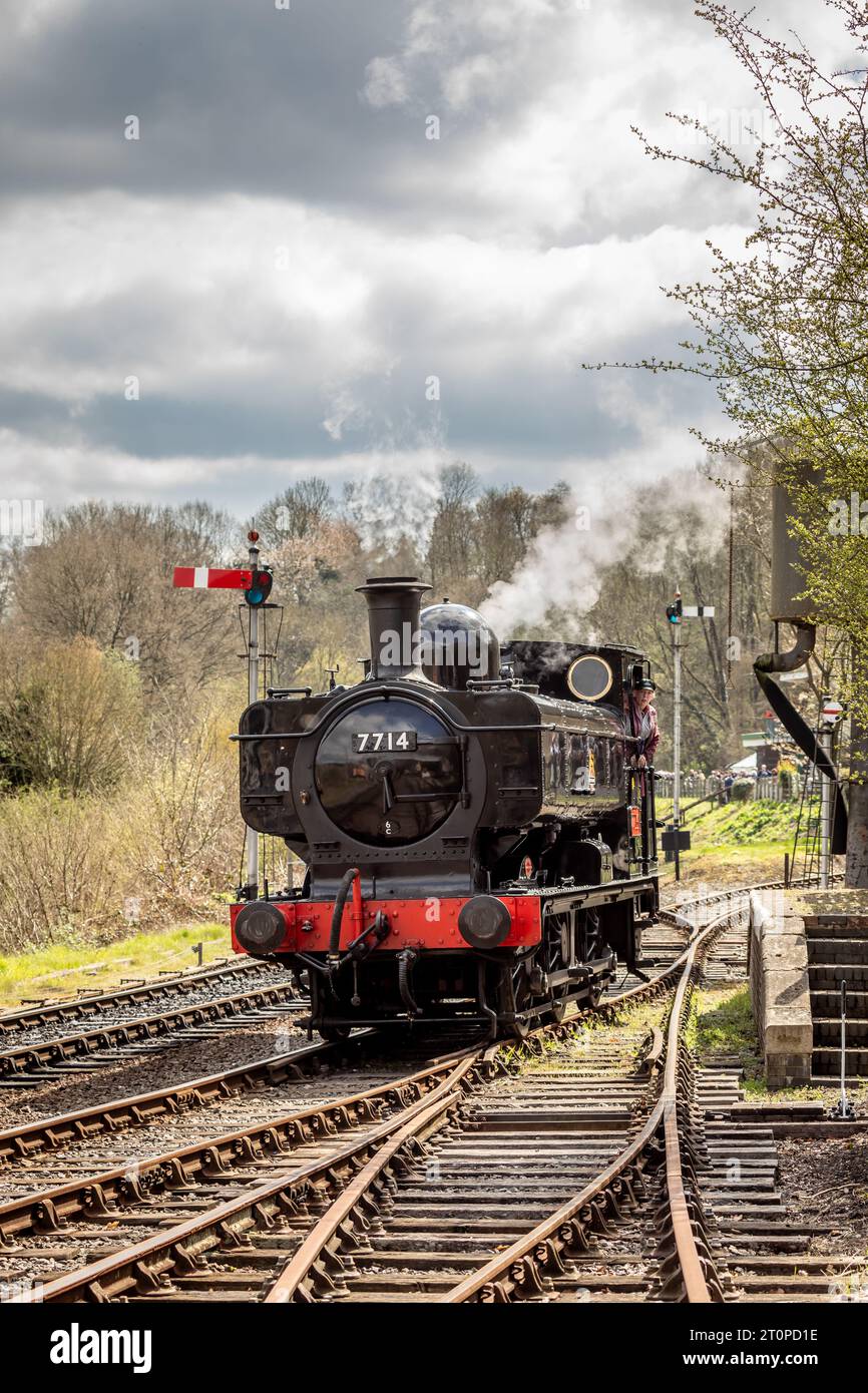 BR '5700' 0-6-0T n° 7714, gare de Highley sur la Severn Valley Railway, Worcestershire Banque D'Images