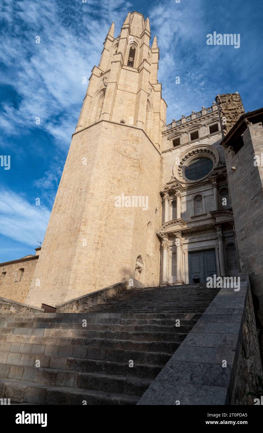 L'église collégiale de St. Felix est important dans la ville catalane de Gérone, Banque D'Images