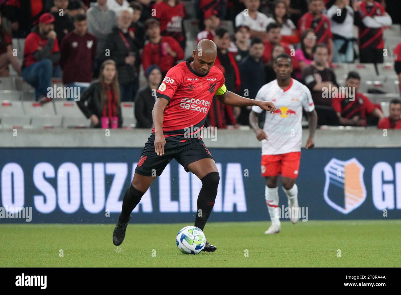 Curitiba, Brésil. 08 octobre 2023. Fernandinho lors de l'Athletico x Red Bull Bragantino qui s'est tenu à la Ligga Arena à Curitiba, PR. Crédit : Carlos Pereyra/FotoArena/Alamy Live News Banque D'Images