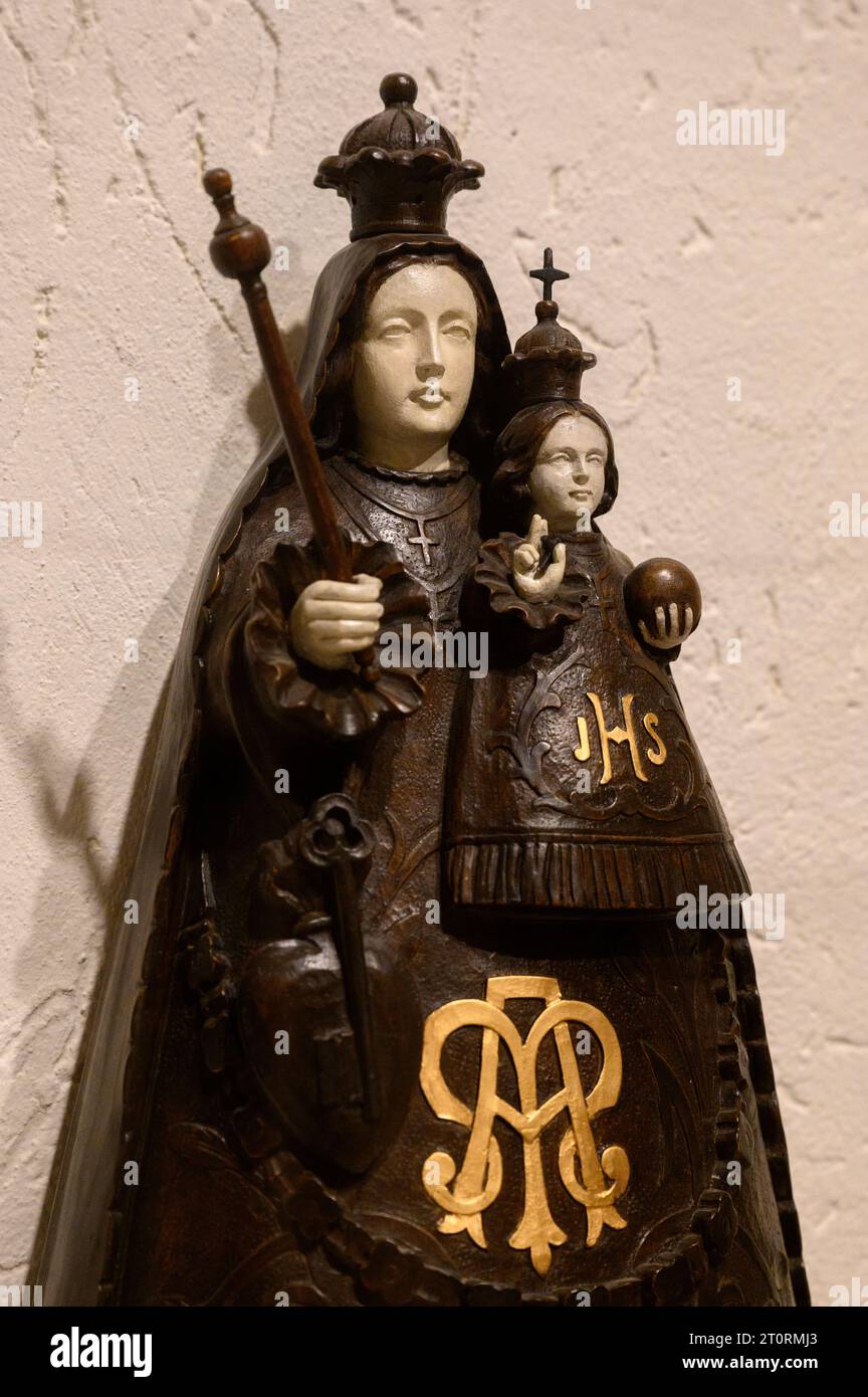 Notre Dame, Consolatrice des affligés et des déportés. Cette statue a été vénérée par les Luxembourgeois exilés en Silésie (Pologne) pendant la 2e Guerre mondiale. Banque D'Images