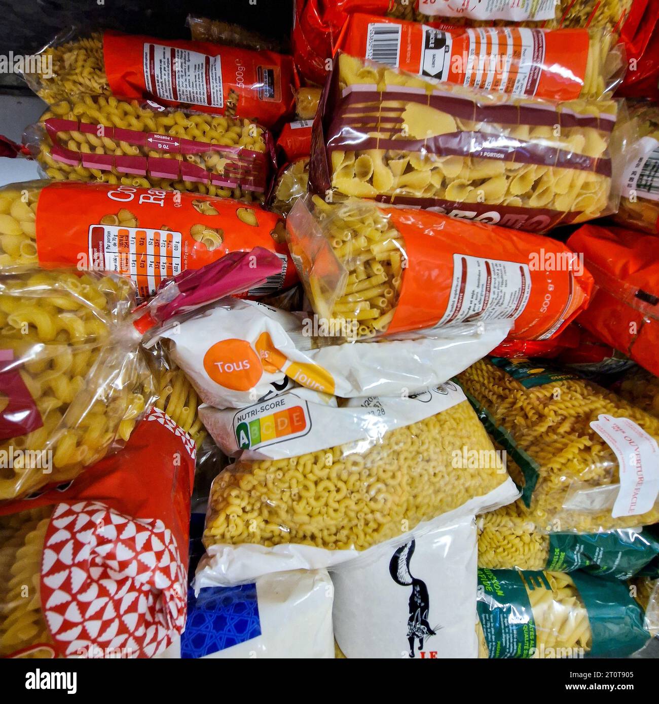 Banque alimentaire, secours populaire français, collecte de nourriture pour les personnes dans le besoin, Lyon, France Banque D'Images