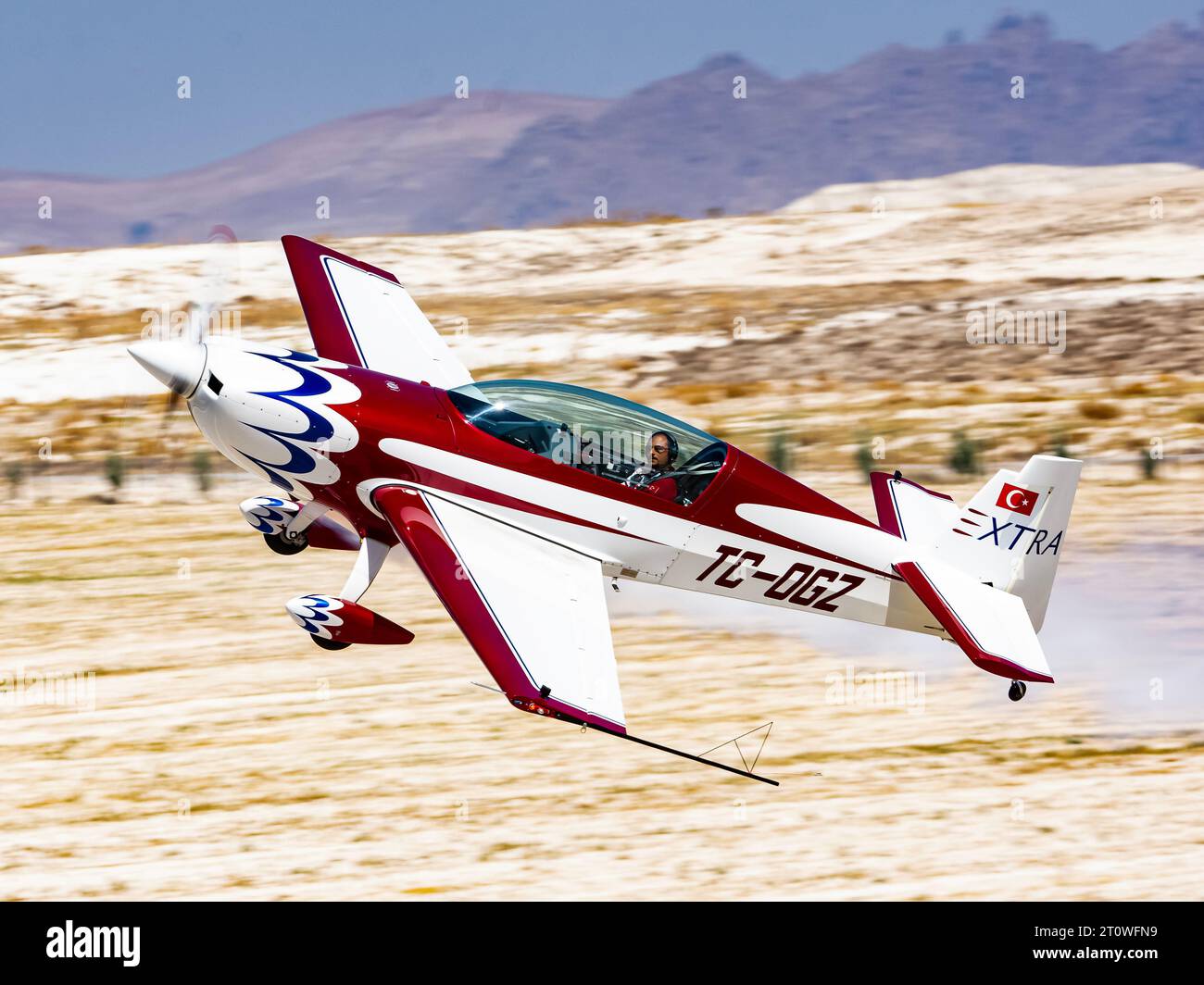 Pilot Extra 300L au SHG Airshow Banque D'Images