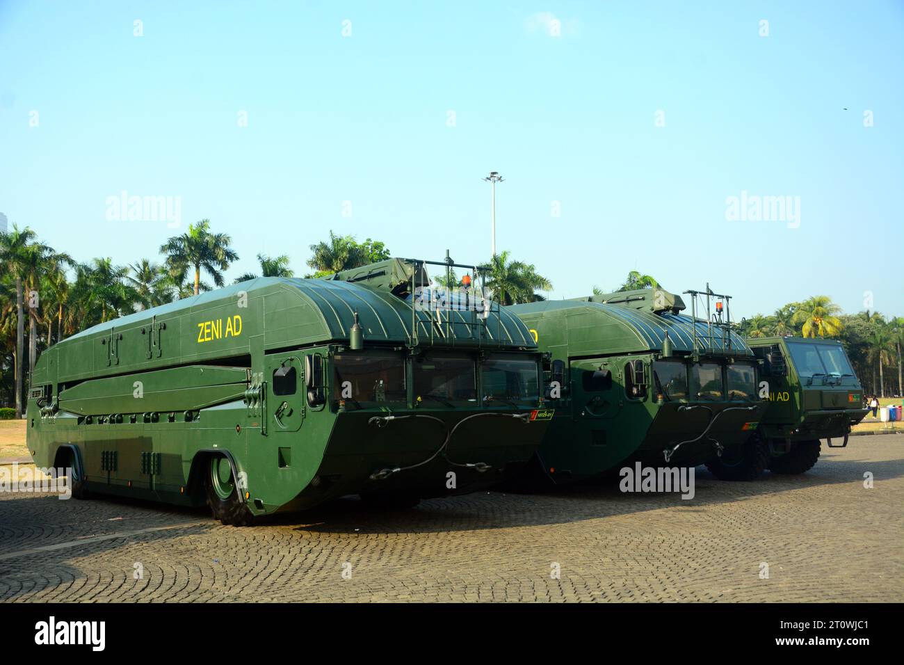 Défilé de véhicules de combat de l'armée indonésienne à Jakarta. Banque D'Images