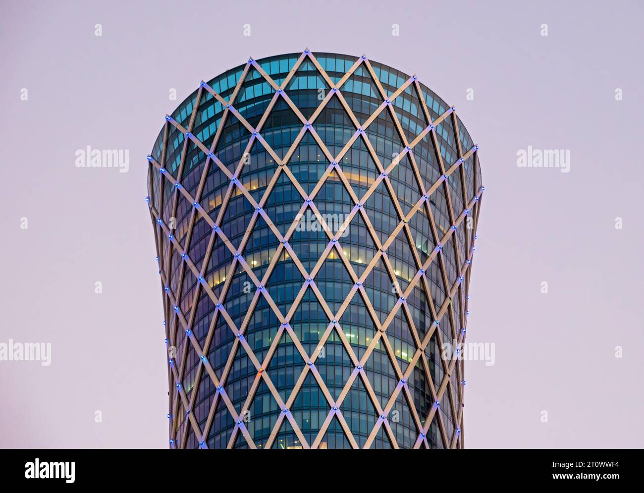 Tornado Tower alias QIPCO Tower, Doha, Qatar Banque D'Images