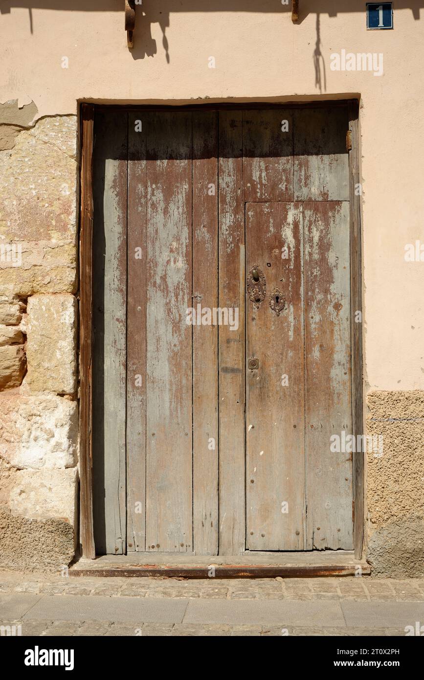 Porte en bois. Belle texture de sa surface. Banque D'Images