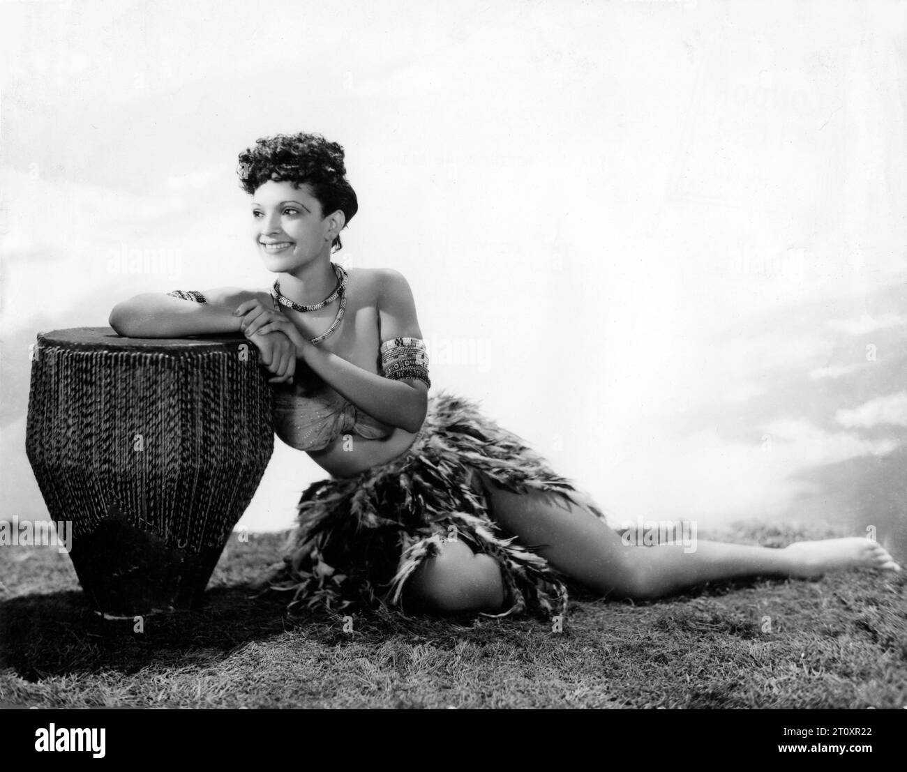 NINA MAE McKinney Portrait de TUNBRIDGE dans SANDERS OF THE RIVER 1935 réalisateur ZOLTAN KORDA Story EDGAR WALLACE musique MISCHA SPOLIANSKY Alexander Korda London films / United Artists Banque D'Images