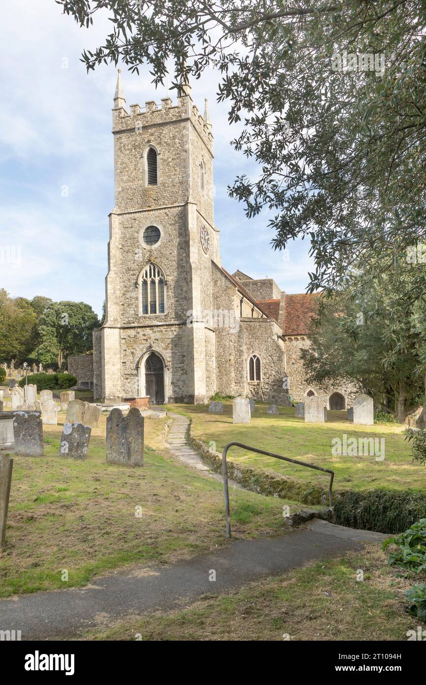 Église St Leonards et cimetière à Hythe, Kent. Banque D'Images
