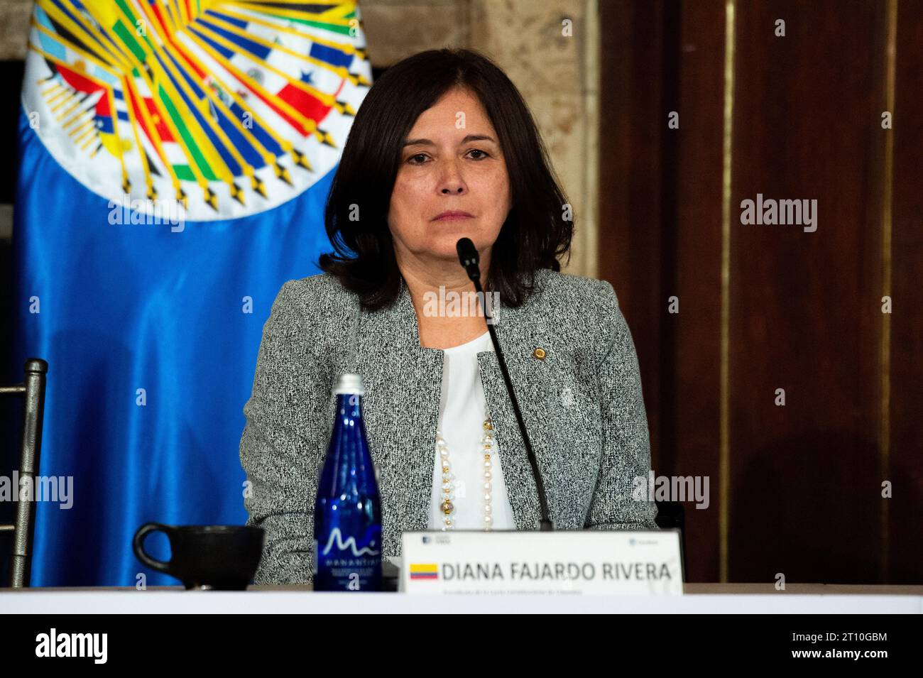 La présidente de la Cour constitutionnelle de Colombie, Diana Fajardo Rivera, lors de l'installation de la session 162 de la Cour interaméricaine des droits de l'homme Banque D'Images