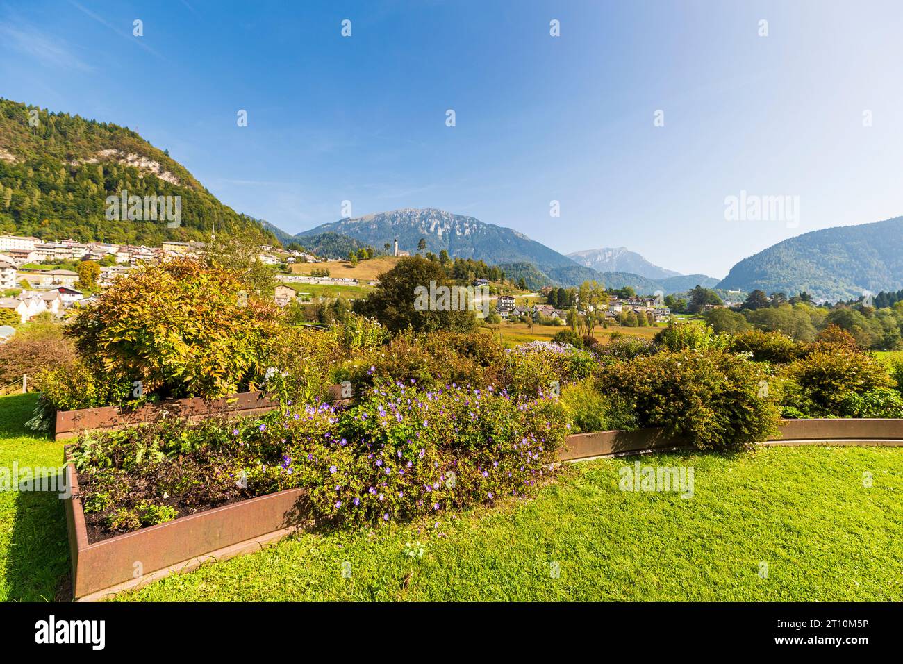 Italie Trentino Pieve Tesino - Giardino d'Europa de Gasperi Banque D'Images