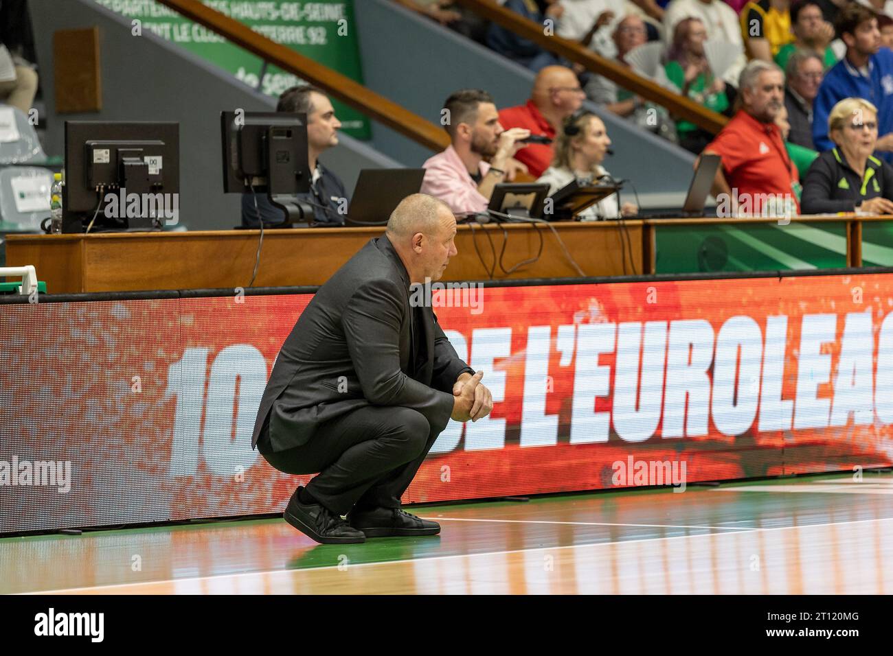 (C) Denis TRASFI / MAXPPP - au Palais des Sports de Nanterre le 23-09-2023 - Basketball BETCLIC ELITE - Nanterre 92 - chorale Roanne basket - entraine Banque D'Images