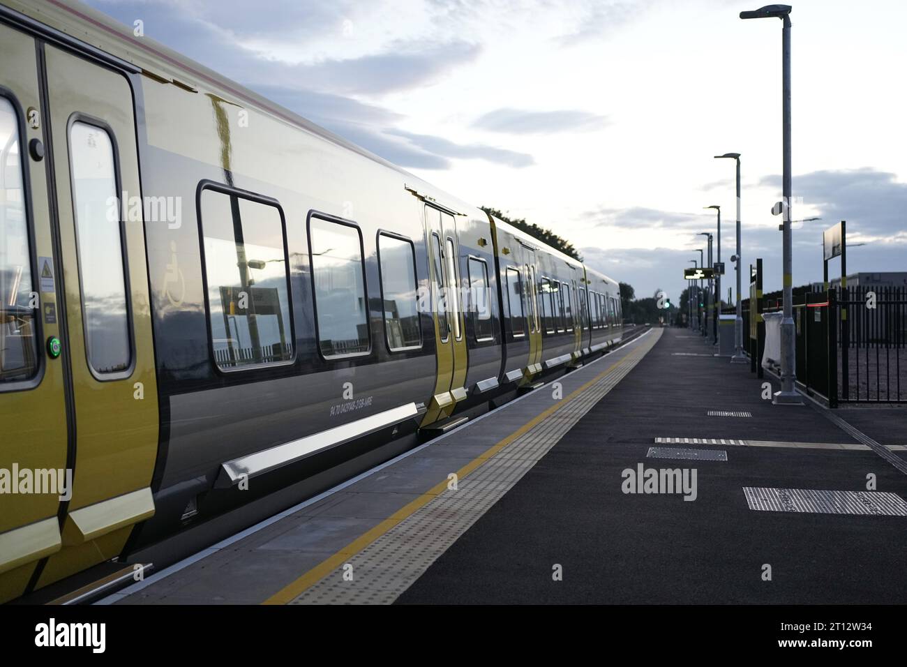 Headbolt Lane est une gare ferroviaire située à Kirkby, dans le Merseyside, en Angleterre, qui a ouvert ses portes le 5 octobre 2023. Photo de Alan Edwards pour f2images Banque D'Images