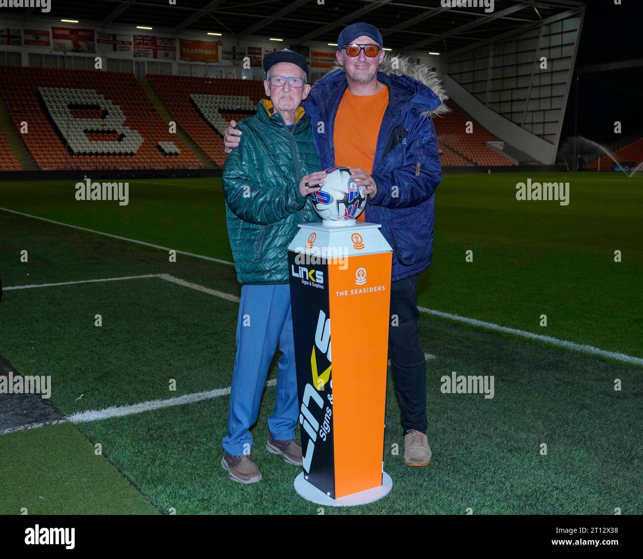 Lors du match EFL Trophy Blackpool vs Liverpool U21 à Bloomfield Road, Blackpool, Royaume-Uni, le 10 octobre 2023 (photo Steve Flynn/News Images) Banque D'Images