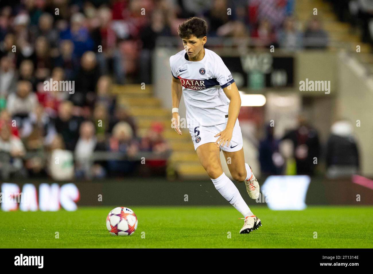 ELISA de Almeida #5 du Paris Saint-Germain lors du match du 1e tour de la Ligue des Champions féminine de l'UEFA entre Manchester United et le Paris St Germain au Stade de Leigh, Leigh le mardi 10 octobre 2023. (Photo : Mike Morese | MI News) crédit : MI News & Sport / Alamy Live News Banque D'Images ELISA de Almeida #5 du Paris Saint-Germain lors du match du 1e tour de la Ligue des Champions féminine de l'UEFA entre Manchester United et le Paris St Germain au Stade de Leigh, Leigh le mardi 10 octobre 2023. (Photo : Mike Morese | MI News) crédit : MI News & Sport / Alamy Live News Banque D'Images