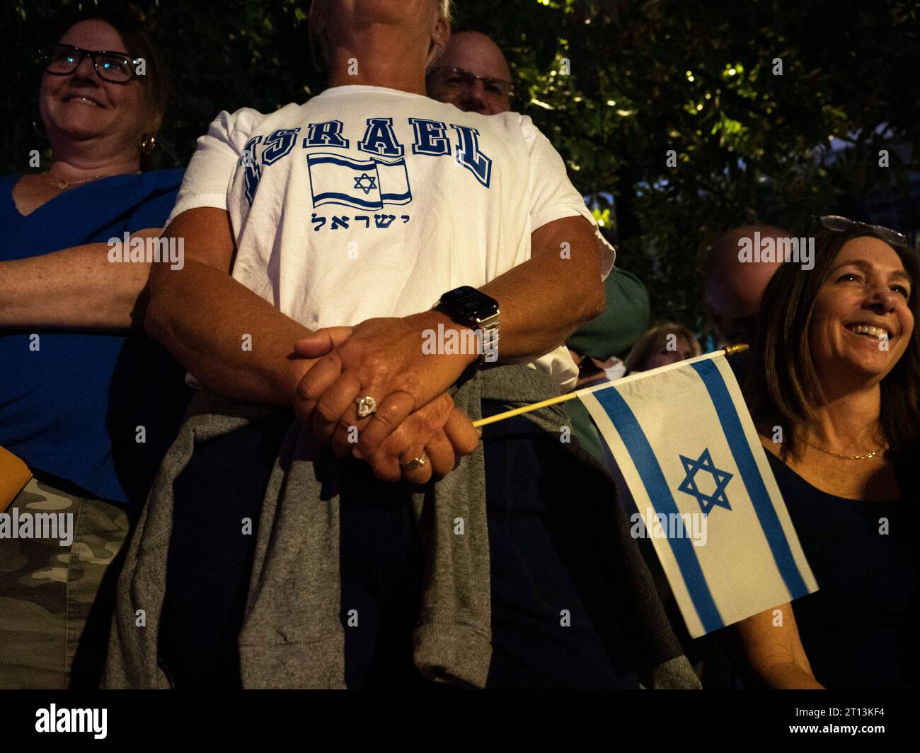 Sandy Springs, Géorgie, États-Unis. 10 octobre 2023. Des milliers de personnes se rassemblent en solidarité avec Israël après les attaques du Hamas contre Israël. (Image de crédit : © Sue Dorfman/ZUMA Press Wire) USAGE ÉDITORIAL SEULEMENT! Non destiné à UN USAGE commercial ! Banque D'Images