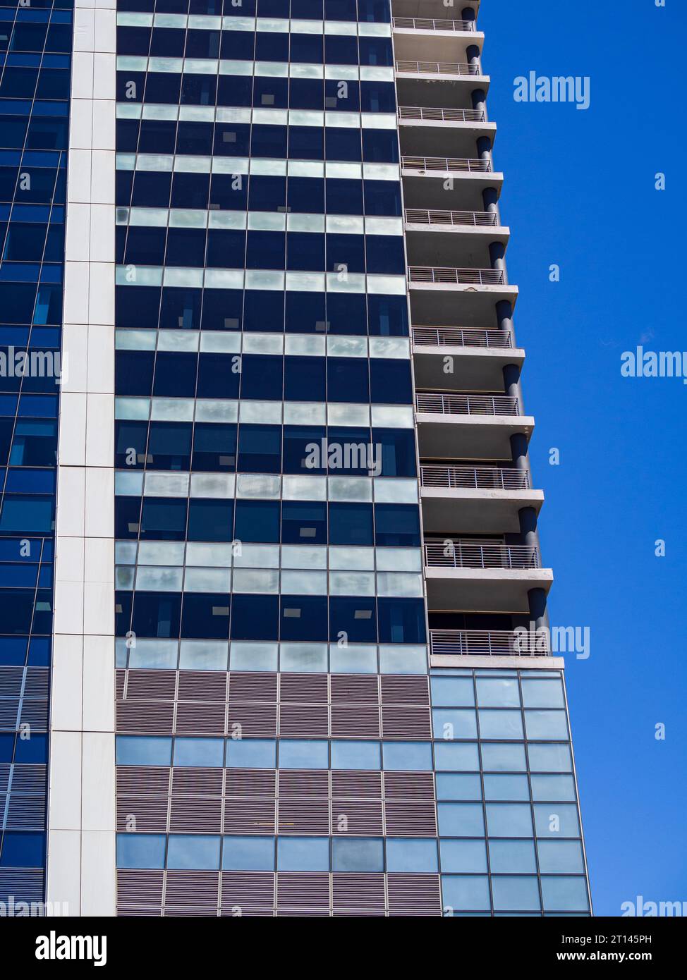 Photo abstraite en gros plan d'un bâtiment moderne au Cap. Banque D'Images