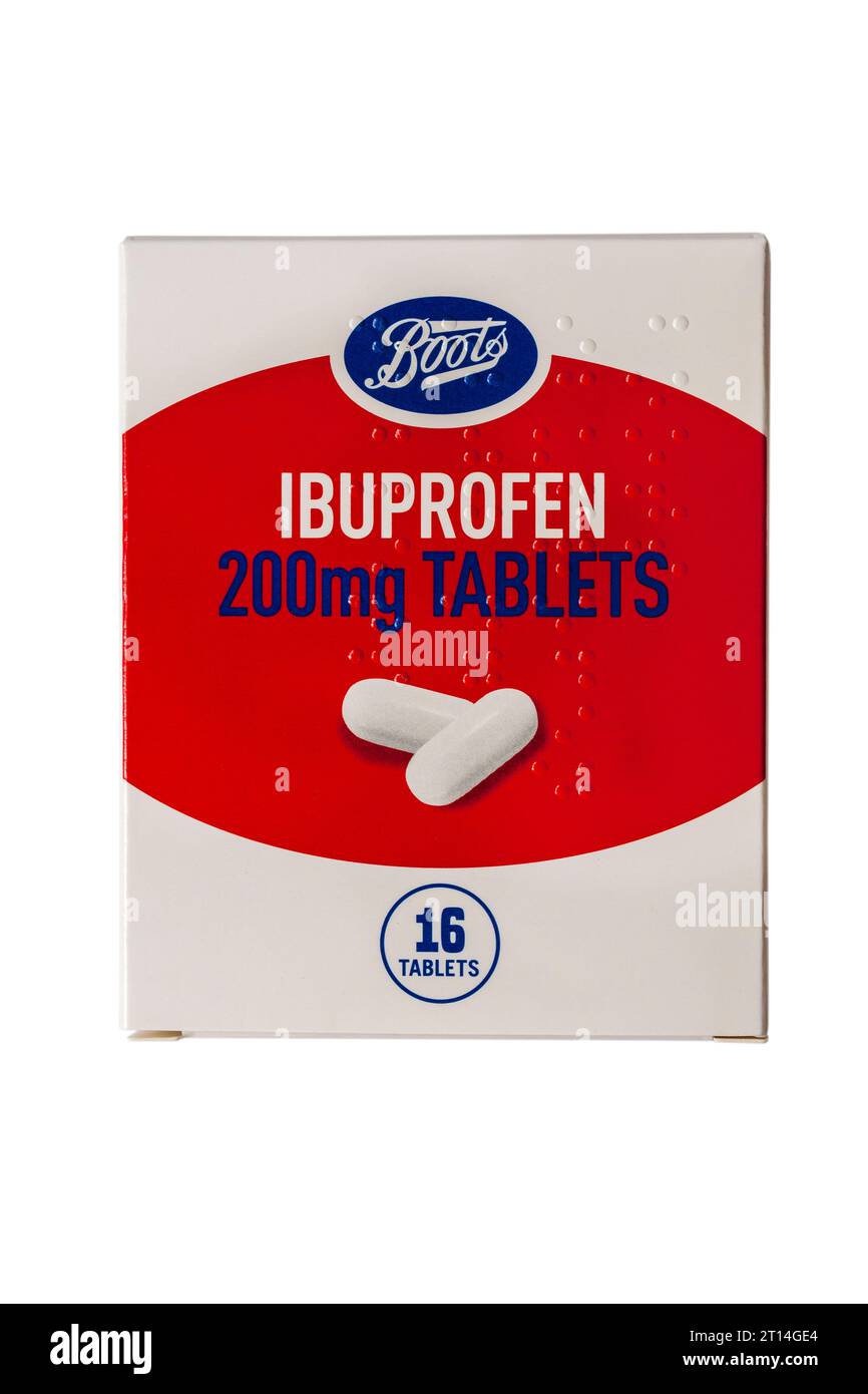 Boots ibuprofène comprimés 200mg comprimés efficaces de soulagement de la douleur médicament isolé sur fond blanc Banque D'Images