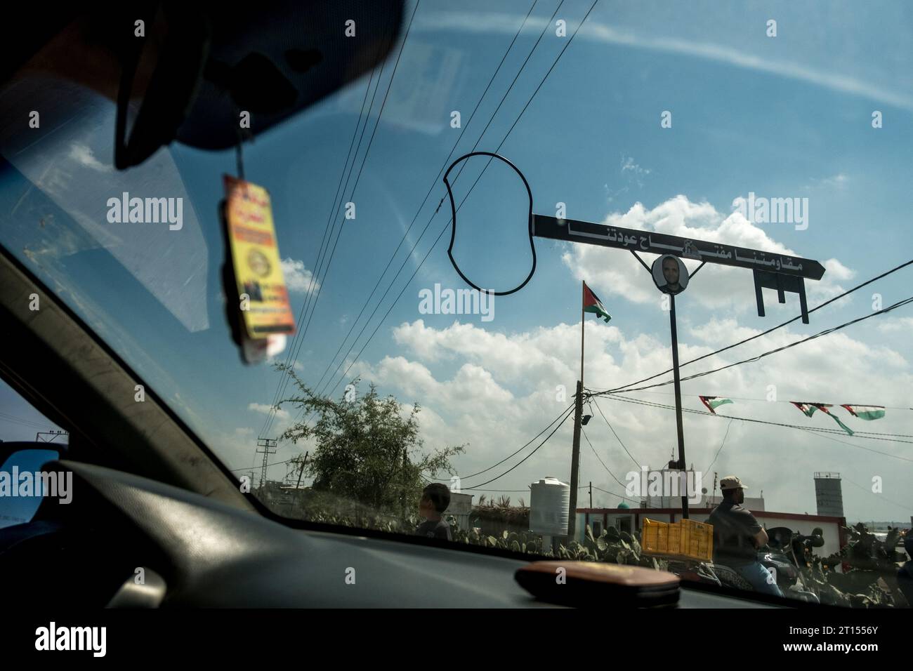 Michael Bunel / le Pictorium - conflit à Gaza - 14/05/2018 - Palestine / bande de Gaza / malaka - vue d'une clé (la clé, symbole du droit au retour pour tous les réfugiés palestiniens) installée à l'entrée du lieu du 70e anniversaire de la Nakba (jour de la catastrophe), qui marque le déplacement qui a précédé et suivi la Déclaration d'indépendance israélienne de 1948. 14 mai 2018. Malaka. Bande de Gaza. Palestine. Banque D'Images