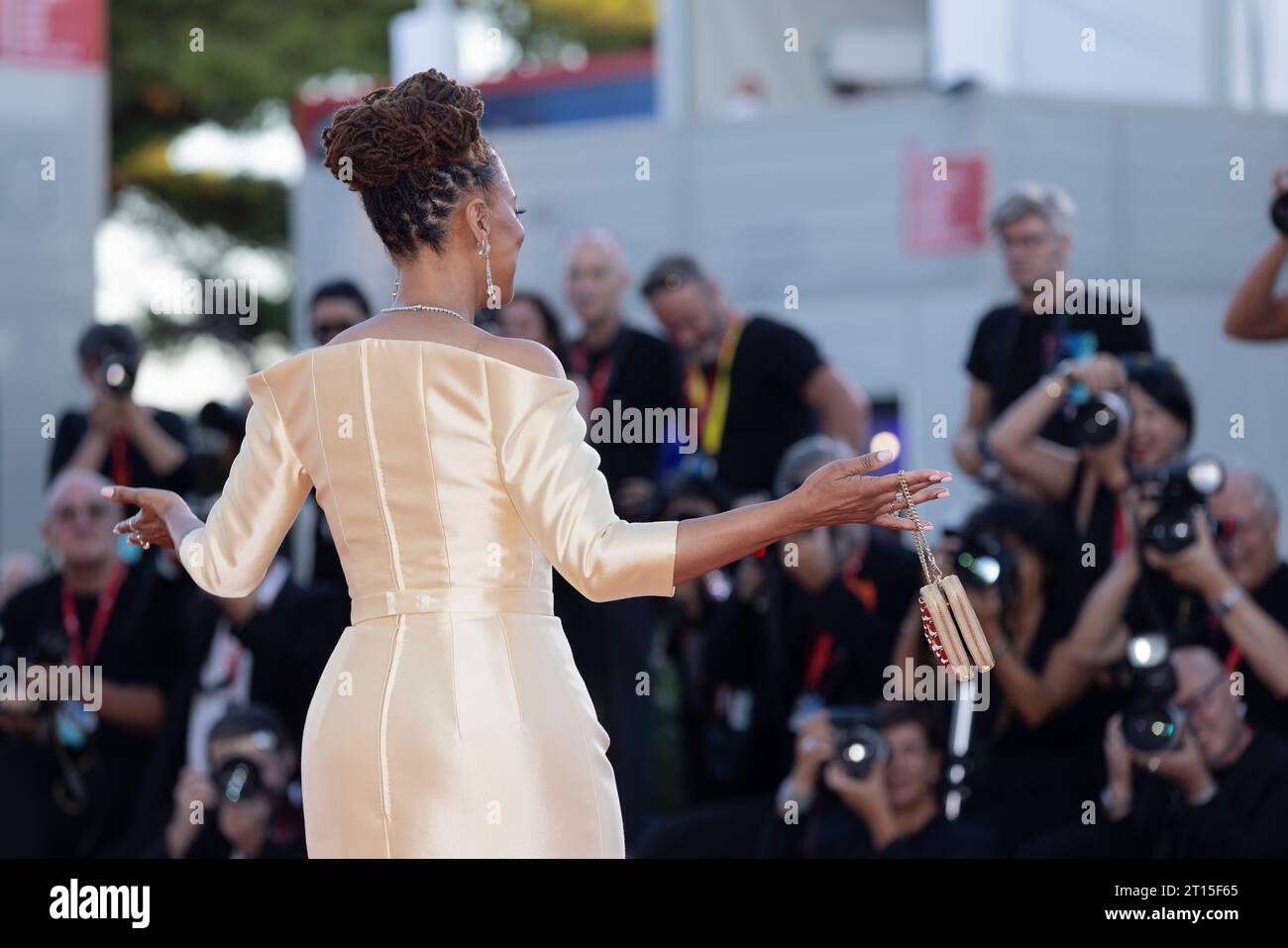 VENISE, ITALIE - SEPTEMBRE 06 : la réalisatrice Ava Duvernay pose sur le tapis rouge du film 'Origin' présenté en compétition au 80e Venice film Banque D'Images