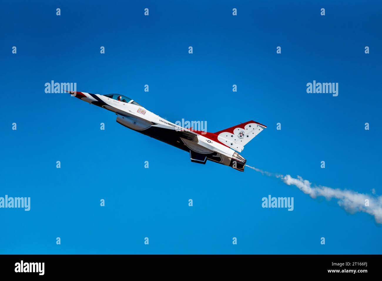 Les Thunderbirds de l'USAF au spectacle aérien Banque D'Images