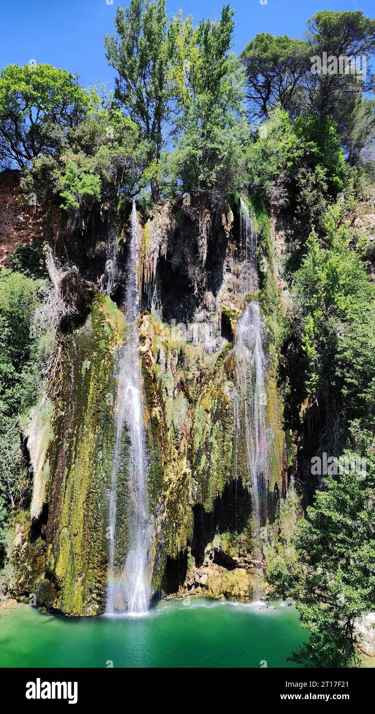 vue de la magnifique cascade de Sillans dans le Var Banque D'Images