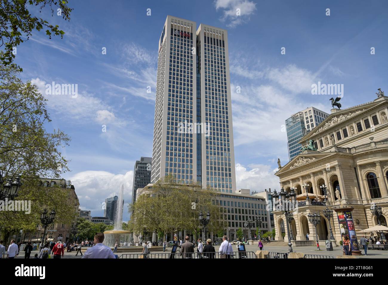 UBS Bank, Opernturm, Bockenheimer Landstraße, Frankfurt am main, Hessen, Allemagne Banque D'Images