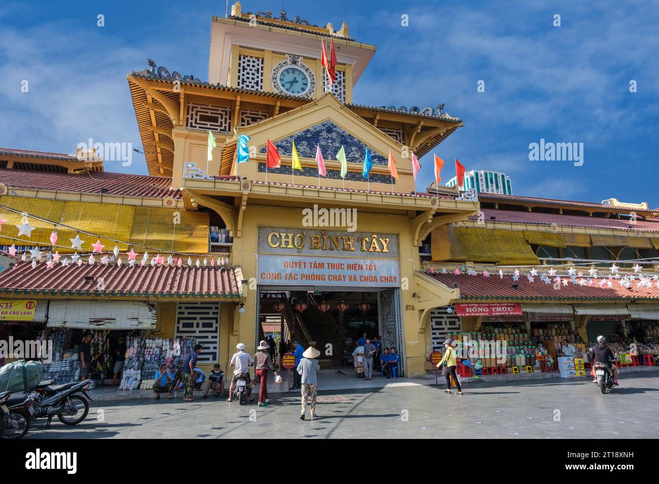 Scène du marché de Binh Tay, Ho Chi Minh-ville, Vietnam. Banque D'Images