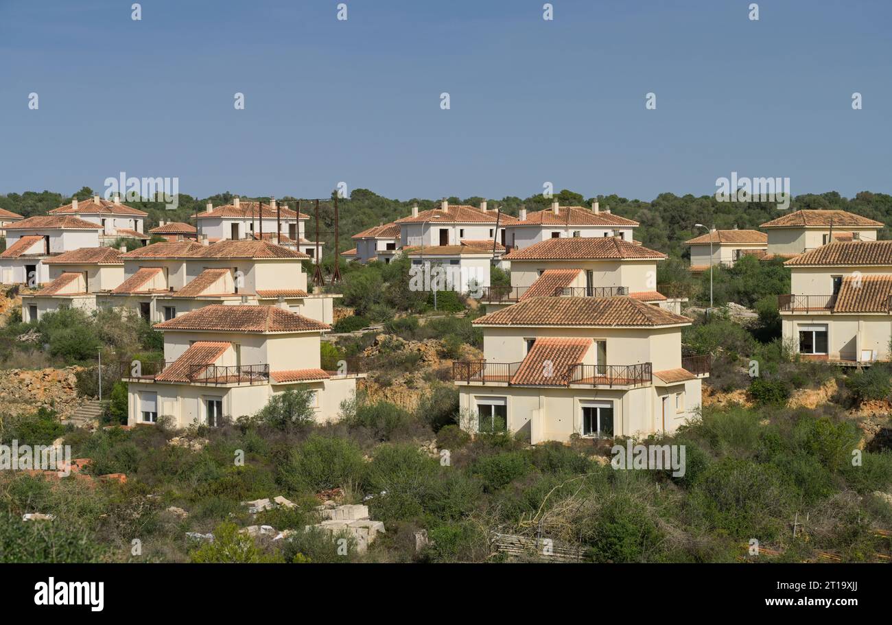 Geistersiedlung, nicht fertig gestellte Ferienhäuser, Cala Estany d'en Mas, Mallorca, Espagnol Banque D'Images