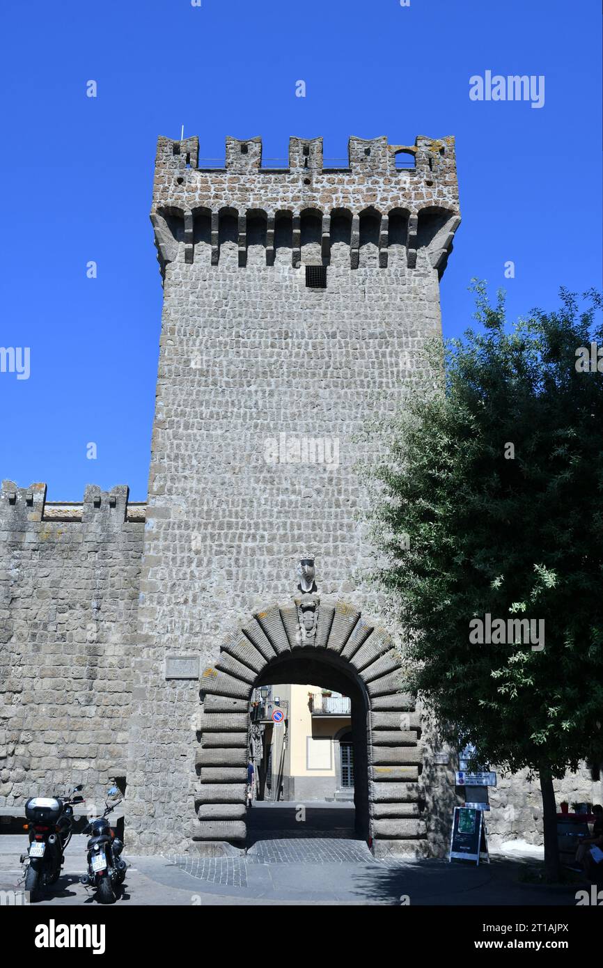 Une belle vue sur les murs de Vitorchiano, une ville médiévale dans le Latium dans la province de Viterbe Banque D'Images