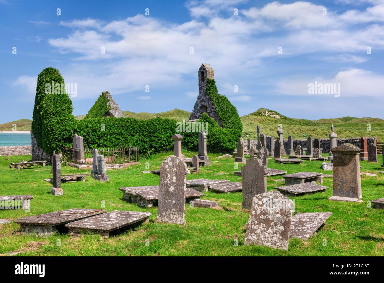 Balnakeil à Sutherland, en Écosse, abrite un certain nombre de sites historiques, y compris les ruines de l'église Balnakeil, et une belle plage de sable. Banque D'Images