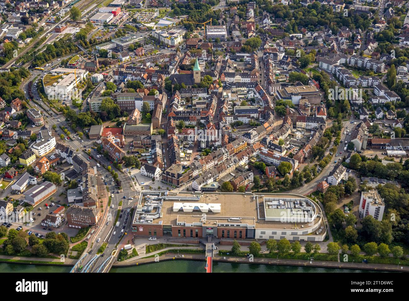 Luftbild, Stadtmitte mit Mercaden Dorsten Einkaufszentrum und Kath. Kirche St. Agatha, Dorsten, Ruhrgebiet, Nordrhein-Westfalen, Deutschland ACHTUNGxMINDESTHONORARx60xEURO *** vue aérienne, centre-ville avec centre commercial Mercaden Dorsten et église catholique St Agatha, Dorsten, région de la Ruhr, Rhénanie du Nord Westphalie, Allemagne ATTENTIONORARxMINDESTHONORARx60xEURO crédit : Imago/Alamy Banque D'Images