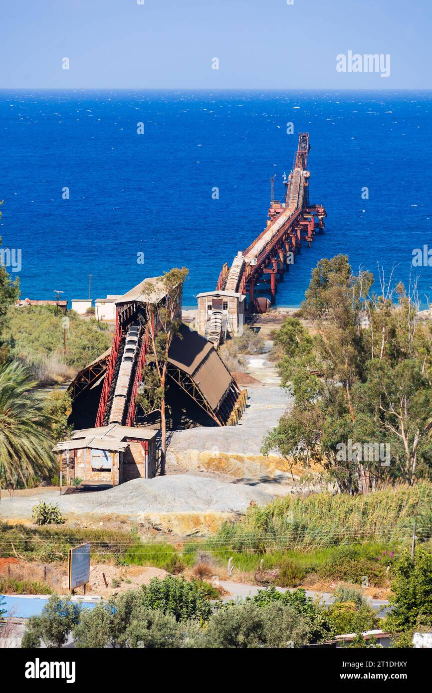 Maden Yukleme iskelesi système de convoyage pour le chargement de cuivre sur les navires en eau profonde. Propriété de Cyprus Mining Corporation à Guzelyurt, Soloi, Morfou, Banque D'Images