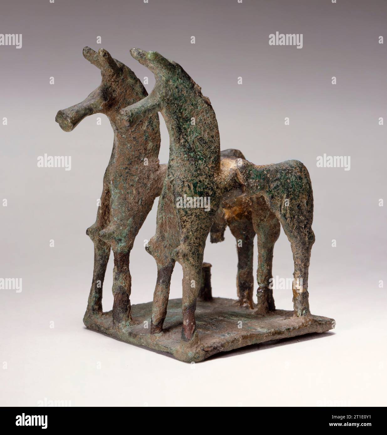 Paire de chevaux, période géométrique (dernier quart du 8e siècle av. J.-C.. Banque D'Images