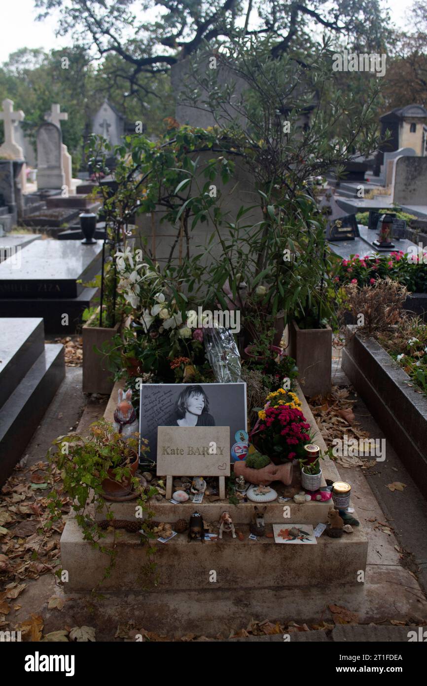 La tombe de Jane Birkin et Kate Barry Montparnasse Cimetière - Cimetière du Montparnasse -14e arrondissement de Paris Montparnasse Paris France Banque D'Images