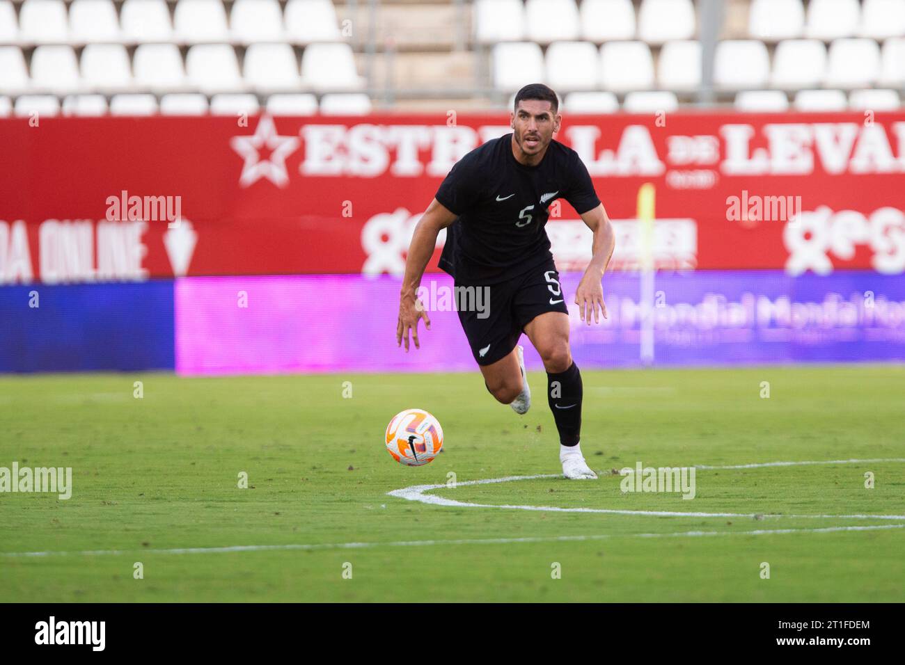 13 octobre 2023 Murcie : MICHAEL BOXALL DÉFENSEUR CENTRAL DE LA NOUVELLE-ZÉLANDE PENDANT LE MATCH, match amical international entre la Nouvelle-Zélande vs RD Congo Enrique Roca Stadium Murcia région de Murcie 13 octobre 2023. Crédit : Pascu Méndez/Alamy Live News Banque D'Images