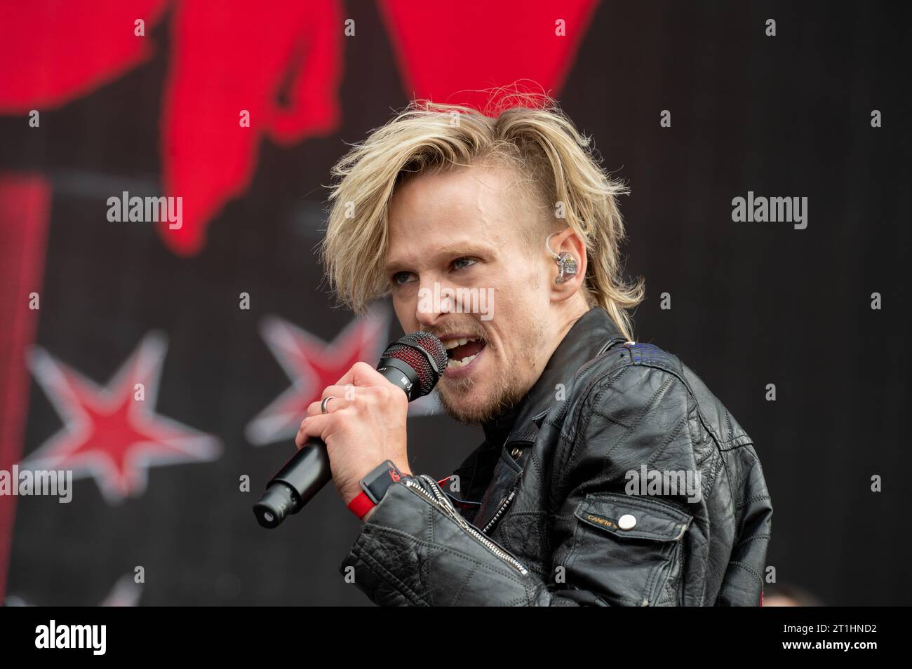 16 juin 2023 : Erik Grönwall de Skid Row se produit au festival Hellfest Open Air Banque D'Images