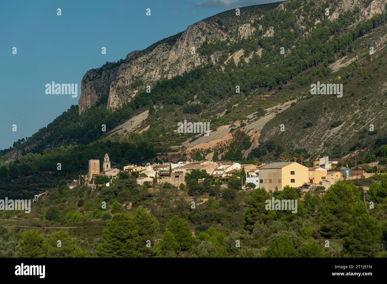 Paysage urbain de la vieille ville de Almudaina, Costa Blanca, Alicante, Espagne - stock photo Banque D'Images
