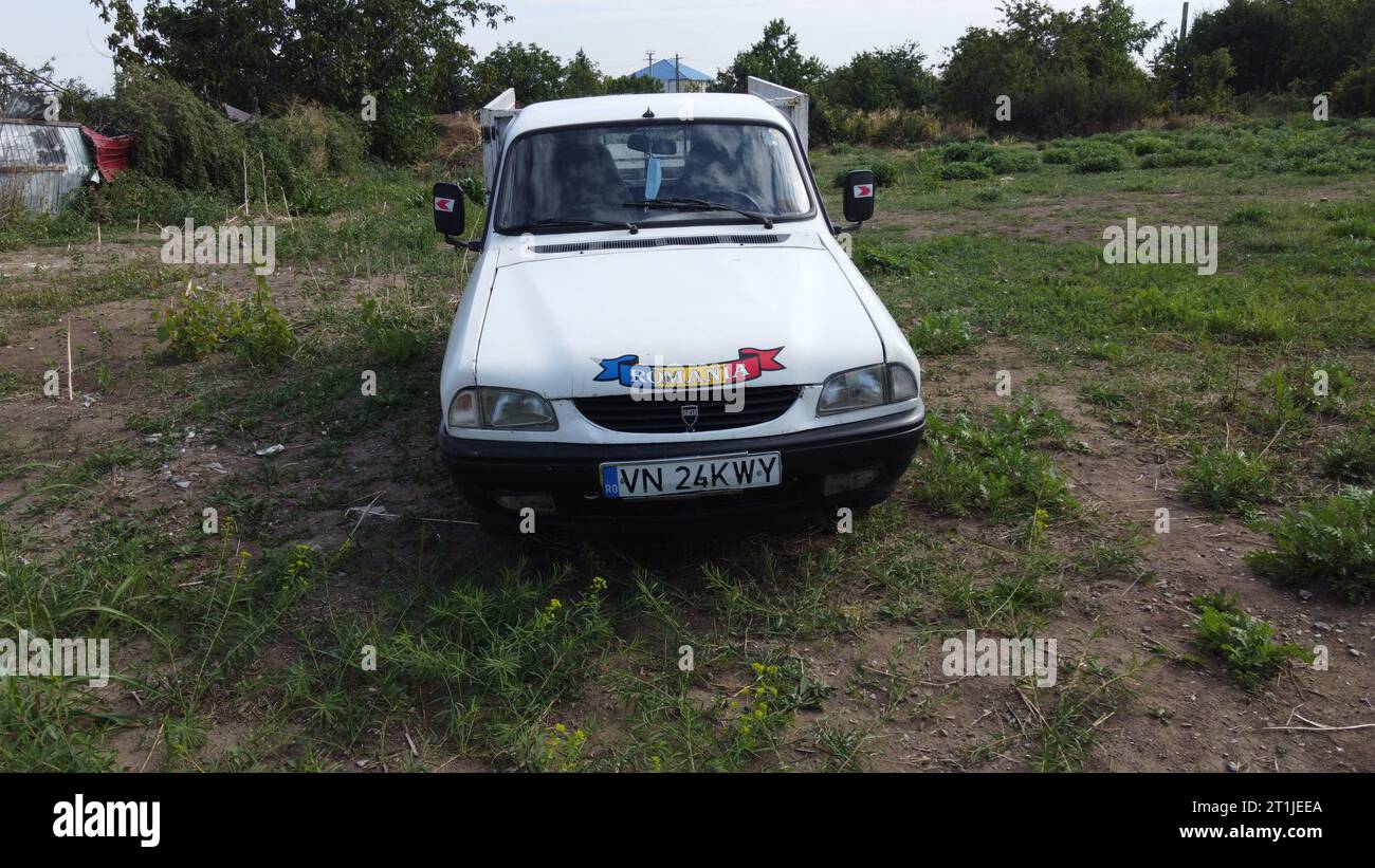 voiture dacia Banque D'Images