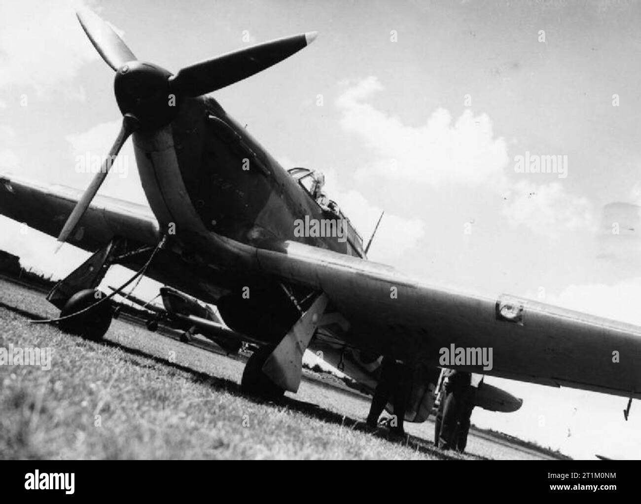 Le Fighter Command de la RAF 1940 Hawker Hurricane de No 32 e Escadron à Hawkinge, 29 juillet 1940. Banque D'Images
