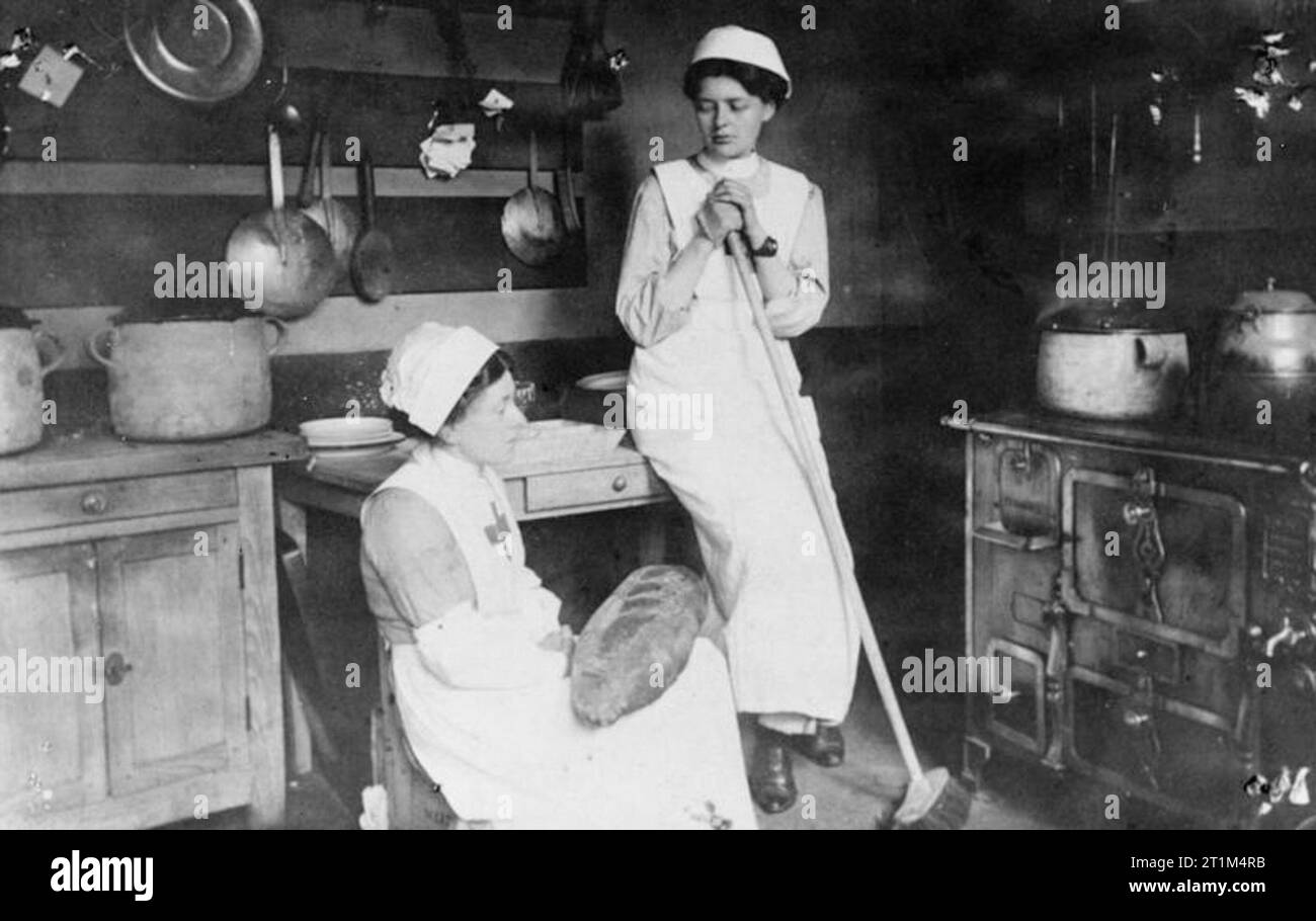 Ministère de l'information Première Guerre mondiale Collection officielle cuisine au C.A.D > Hospital Gournay en Bray. Voir le travail des femmes l'article fichier, B.R.C. 12b. Banque D'Images