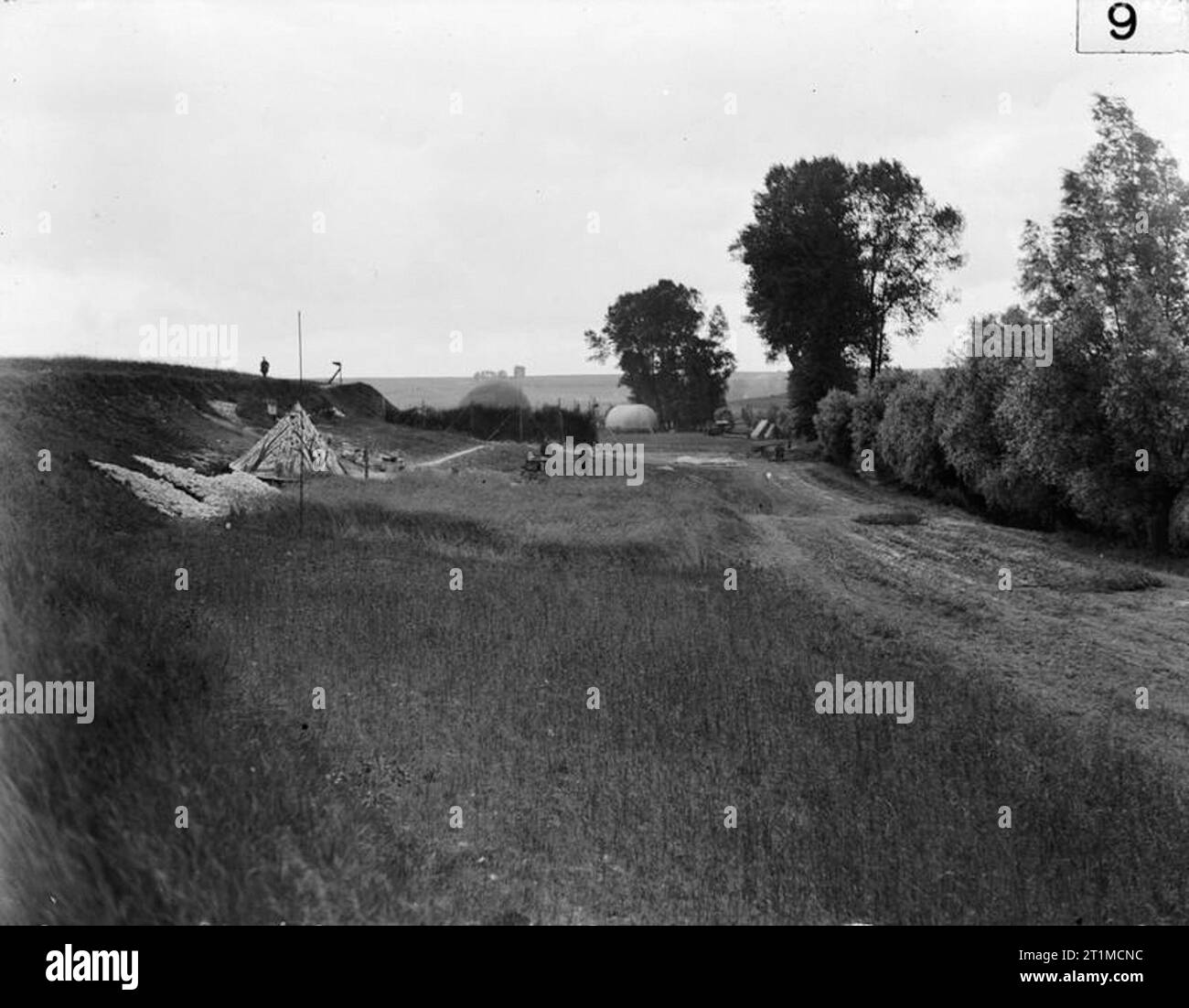 La bataille de la Somme, juillet - novembre 1916 Bataille de Albert. Ballon d'observation prêt à monter. Remarque tente camouflée et bouteille de gaz. 1er juillet 1916. Banque D'Images