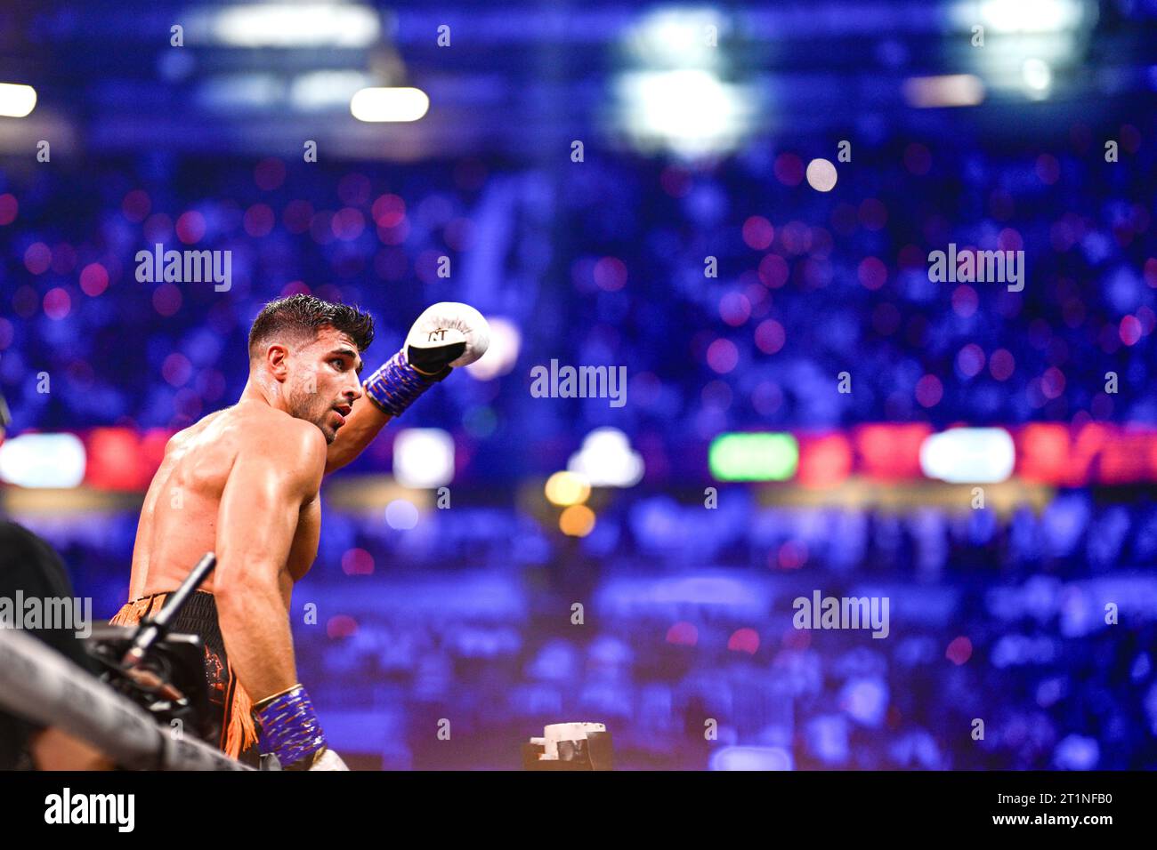 Manchester, Royaume-Uni. Tommy Fury combat KSI lors de l'événement Prime Card à Manchester Arena. Fury a gagné par décision majoritaire. Crédit : Benjamin Wareing / Alamy Live News Banque D'Images