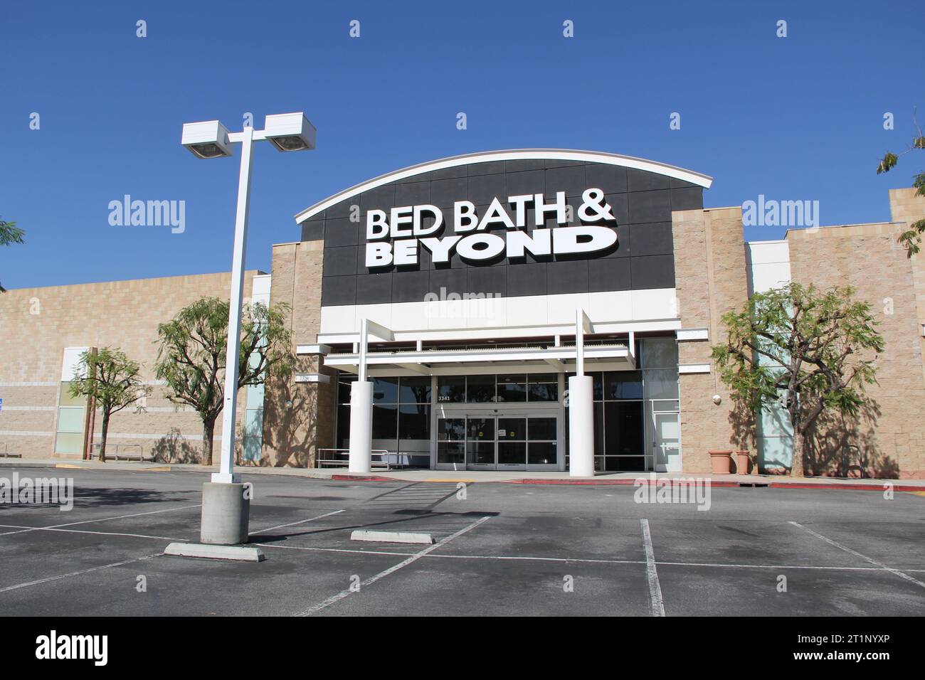 Bed Bath & Beyond Store Exterior fermé après la faillite Pasadena, CA Store Banque D'Images