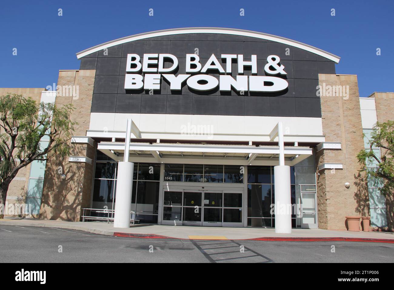 Bed Bath & Beyond Store Exterior fermé après la faillite Pasadena, CA Store Banque D'Images
