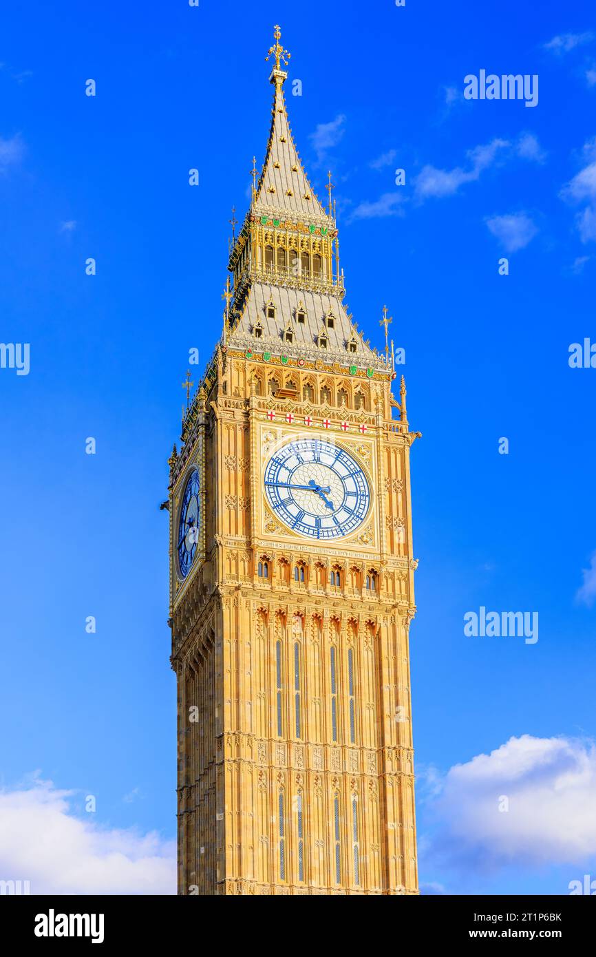 Londres, Angleterre, Royaume-Uni. La tour de l'horloge Big Ben. Banque D'Images