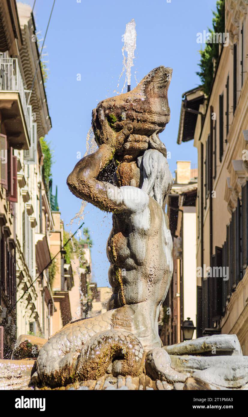 Fontaine Triton sur la place Barberini, Rome, Quirinal Banque D'Images